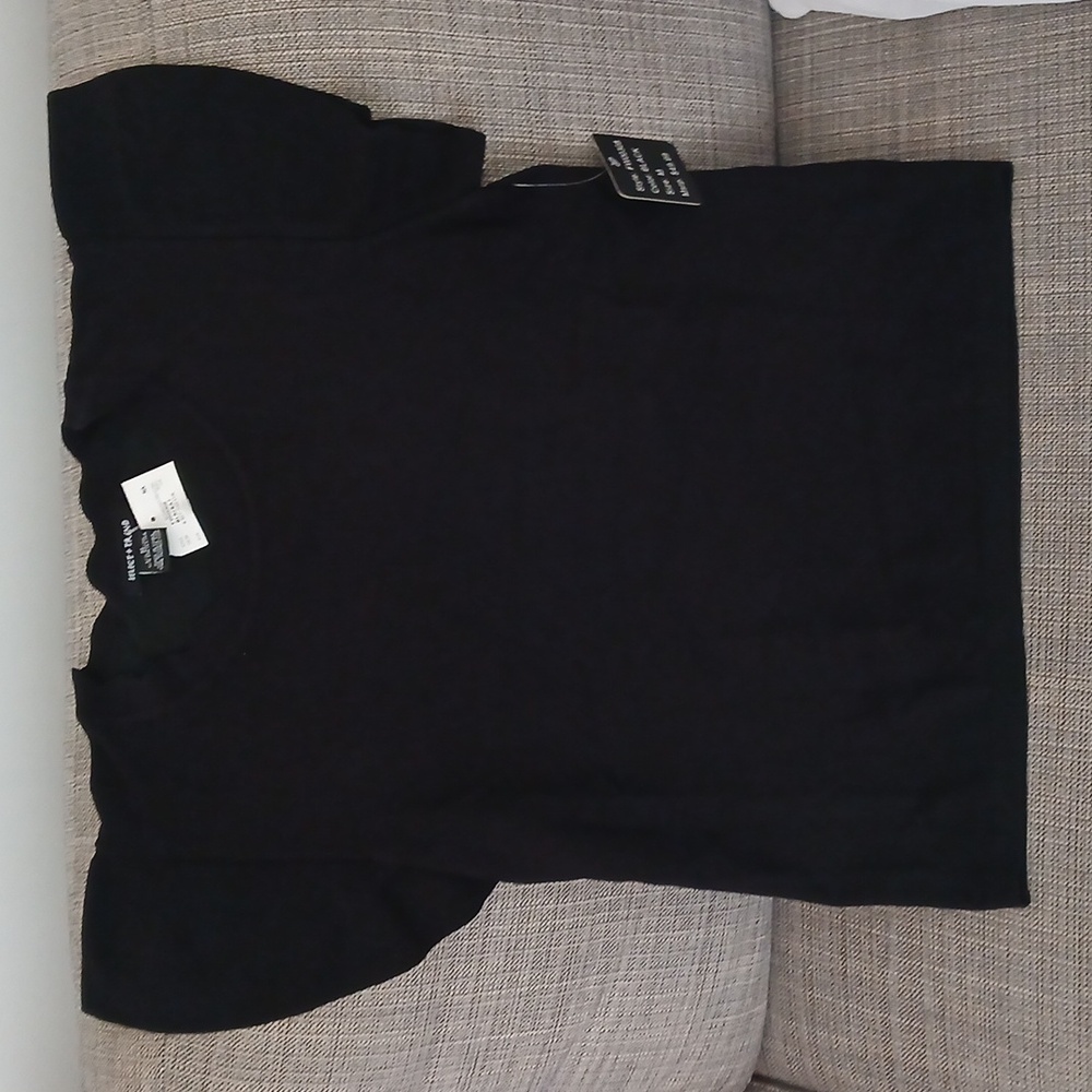 Black Blouse! - Picture 1 of 6